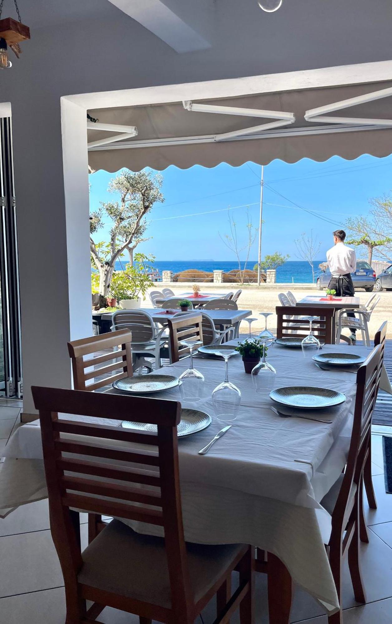 Hotel Kolagji Himarë Dış mekan fotoğraf
