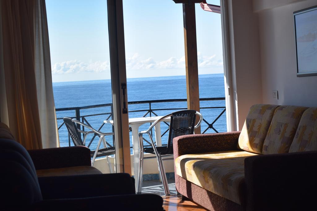 Hotel Kolagji Himarë Dış mekan fotoğraf
